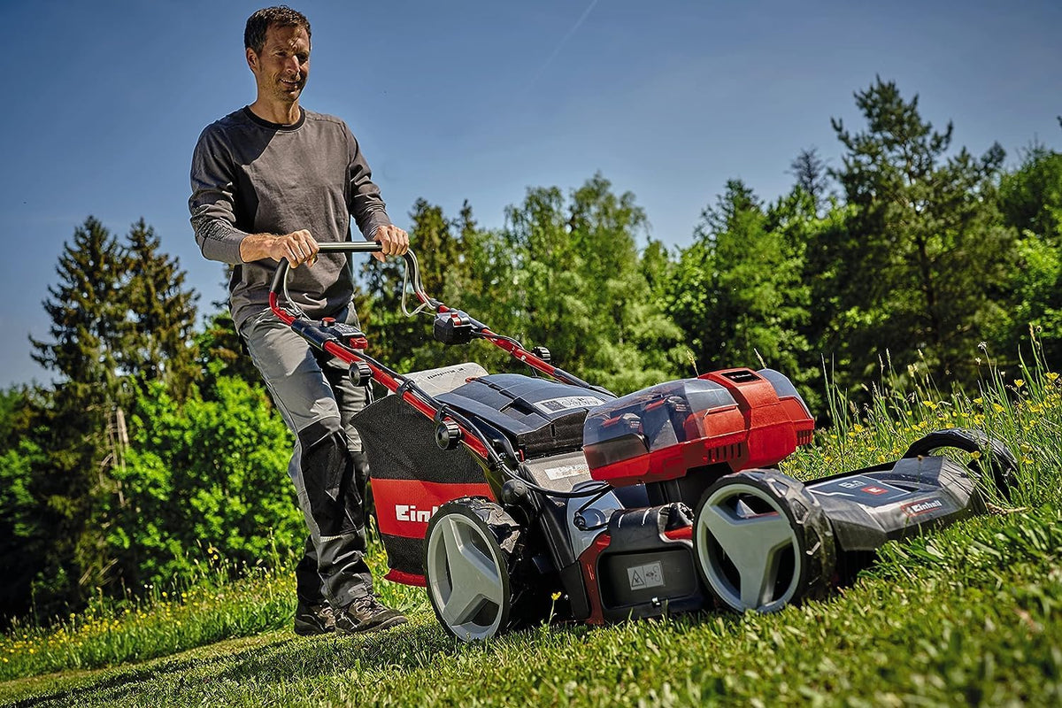 2026 Einhell Akku-Rasenmher GE-CM 36/47 S HW Li Kit Power X-Change (36 V, 47 cm Schnittbreite, bis 700 m, Brushless, Radantrieb, 75 L Fangkorb, inkl. 4x 4,0 Ah + 2x Twincharger)