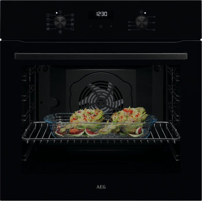 2026 AEG Einbaubackofen – Serie 5 Ringheißluft: Gleichmäßige Garergebnisse auf 3 Ebenen – Pyrolyse Selbstreinigung – 25 Automatikprogramme – LED-Touchdisplay – Schnellaufheizung – Schwarz – BPE53516AB
