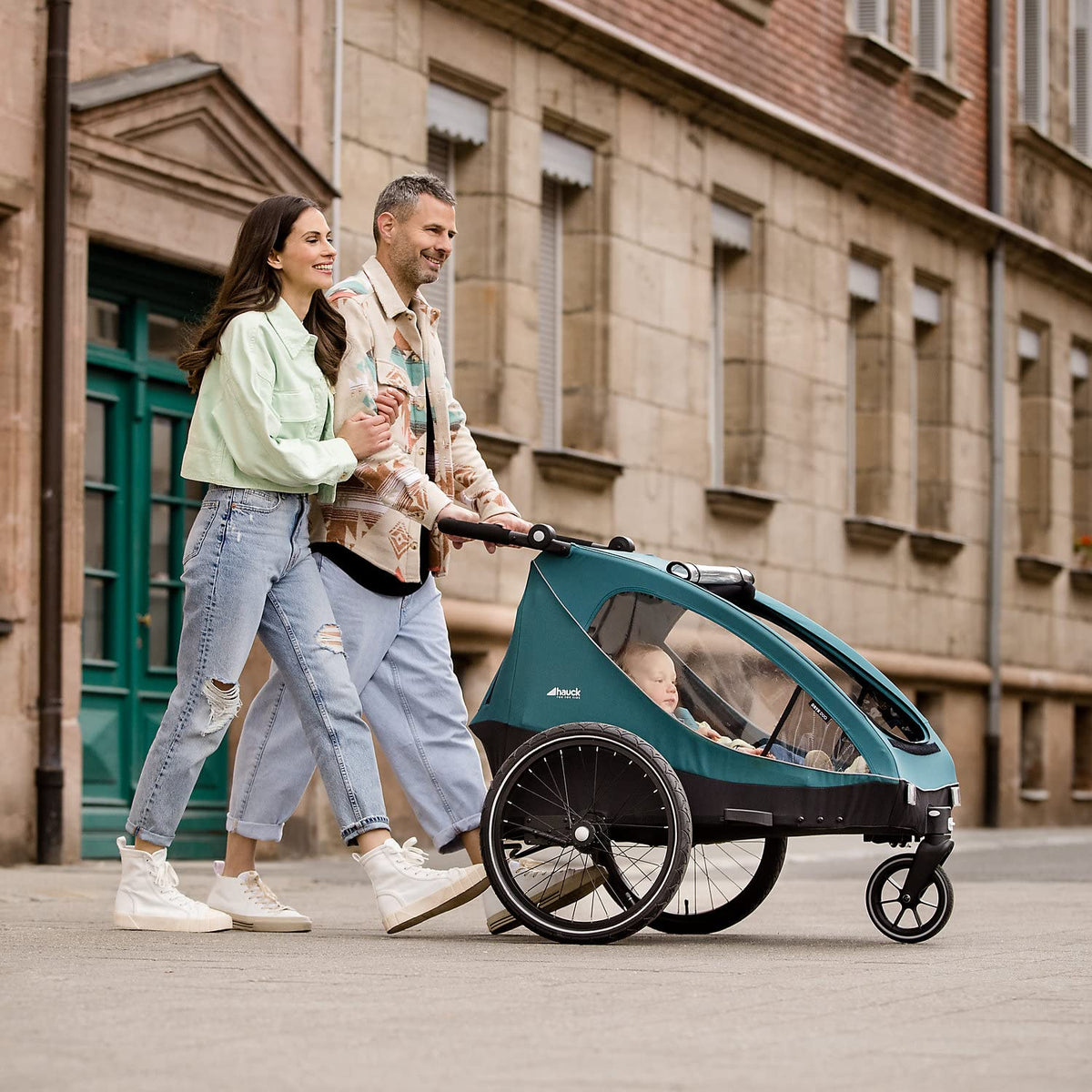 2026 hauck Fahrradanhänger & Kinderwagen Dryk Duo Plus mit Federung, für 2 Kinder (6-48 Monate), inkl. Deichsel, Buggyrad, Fahne und LED Licht, Faltbar, Höhenverstellbar, XL Kofferaum (Dark Green)