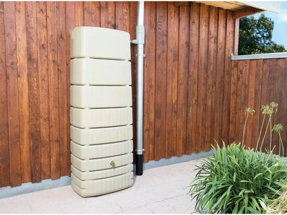 2026 4rain Regentonne »SLIM«, 650 Liter Volumen, inklusive Auslaufhahn und Windsicherung