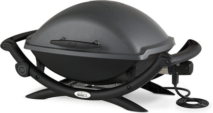 2026 Weber Q2400 Elekrogrill mit Seitentischen, 54 x 39cm Grillfäche, portable, 2-geteilter porzellanemaillierter Guss-Grillrost, Aluminiumguss Deckel & Gehäuse - Dark Grey (55020079)